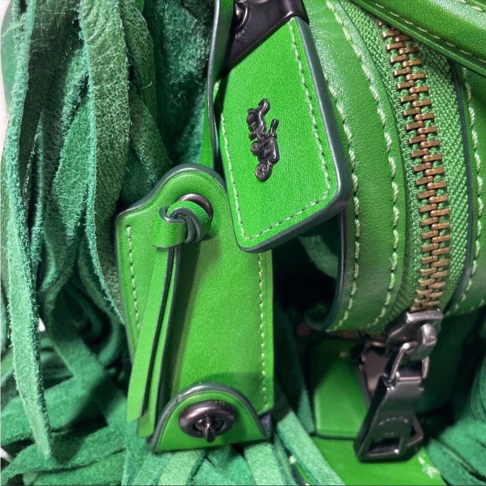 Coach 1941 Rogue in Kelly Green - Picture 4 of 16